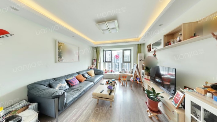 长阳半岛怡和南路10号院二手房实景图