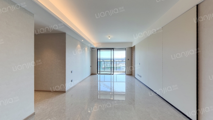 翠揽云境二手房实景图