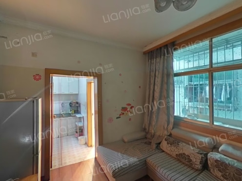 整租·金银湾小区 1室1厅 东南