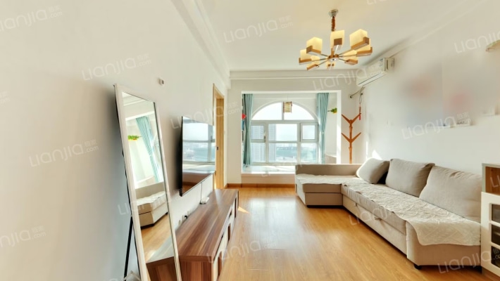 亿海阳光小镇二手房实景图