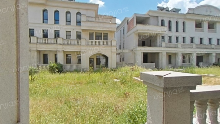 枫丹丽舍二手房实景图