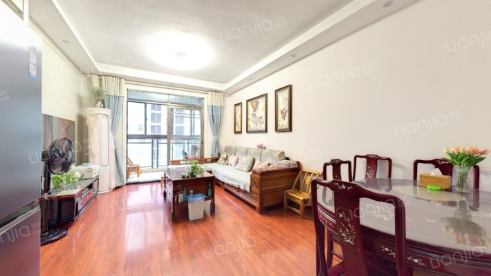 中大长江紫都三期二手房实景图