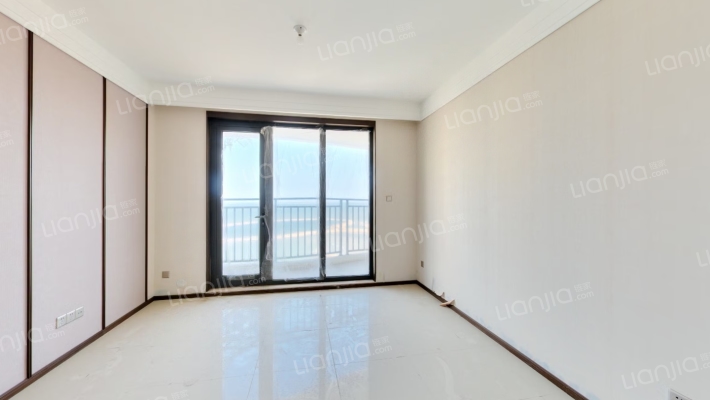 果岭海岸二手房实景图