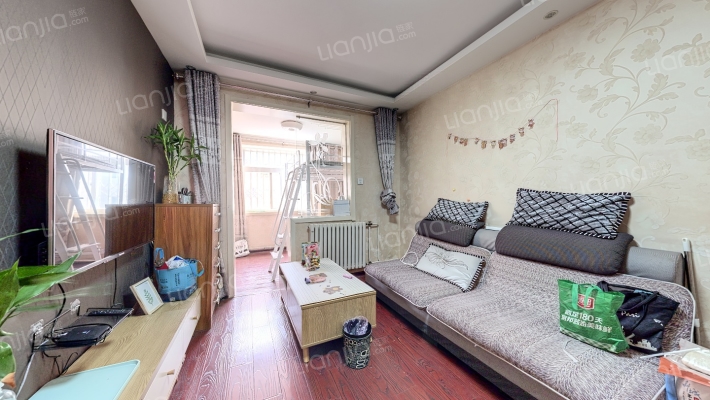 陕建机第三社区二手房实景图