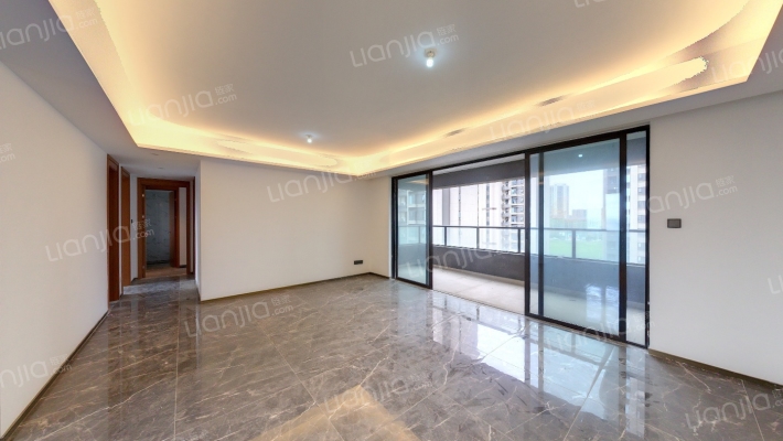 金投铂翠中央二手房实景图