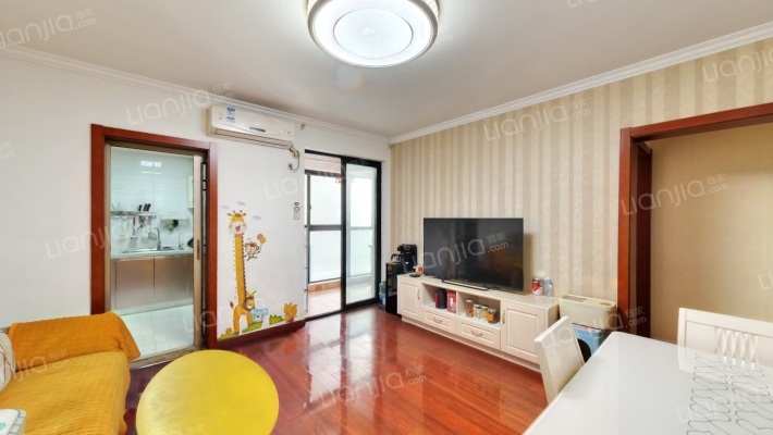 21世纪国际公寓西区二手房实景图