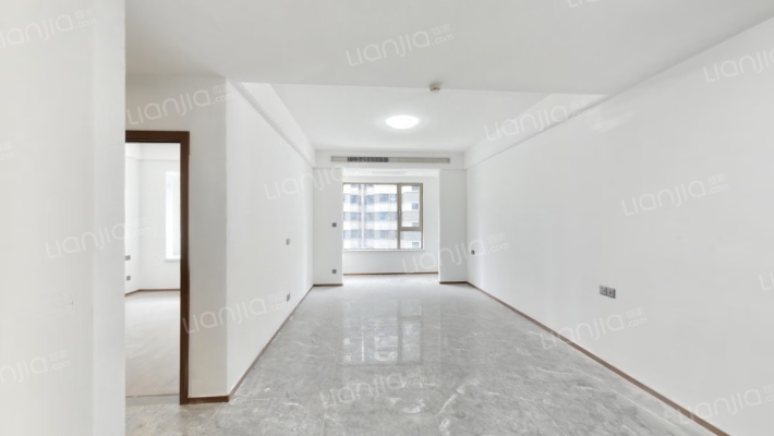 绿地智创金融城二手房实景图