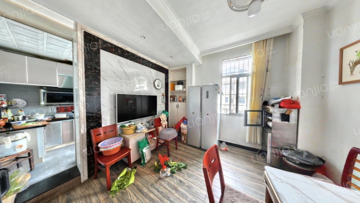 市一中教工宿舍二手房实景图