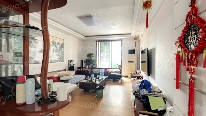 春光金世纪小区二手房实景图