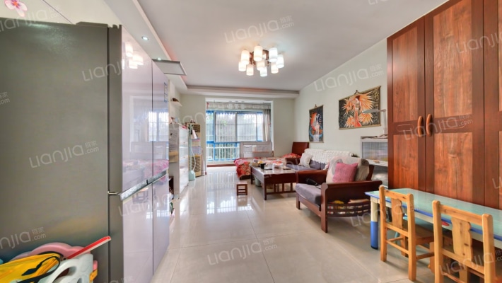 蓝苑二手房实景图