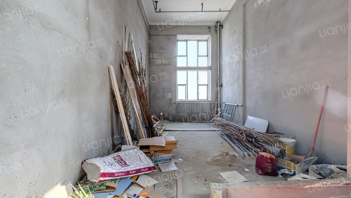 卉丰源花鸟古玩博览中心二手房实景图