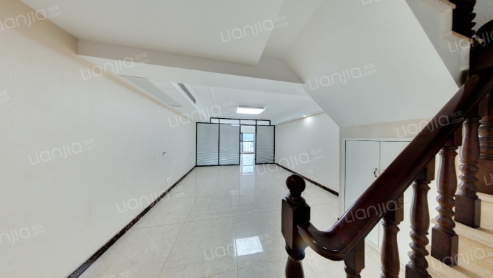 富阳财富中心二手房实景图