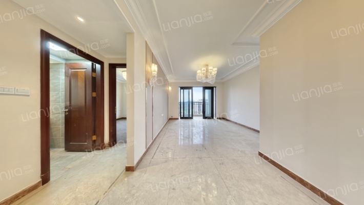 恒大锦城一期1组团二手房实景图