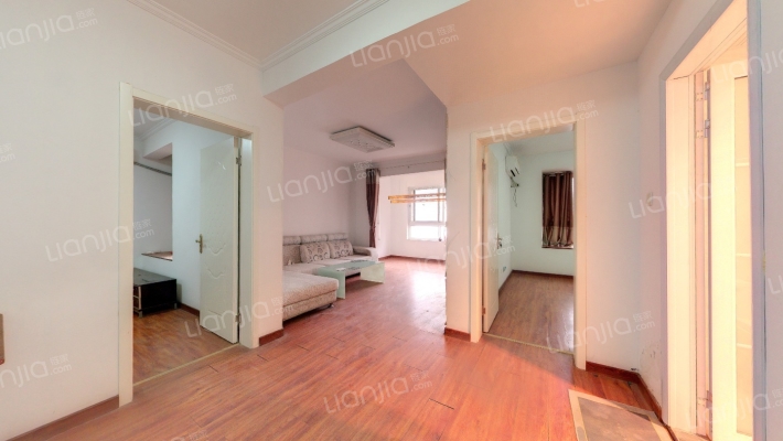 万福世家二手房实景图