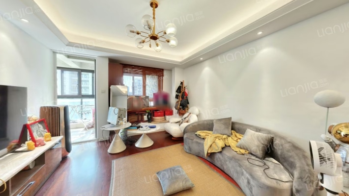 东方尚城南区二手房实景图