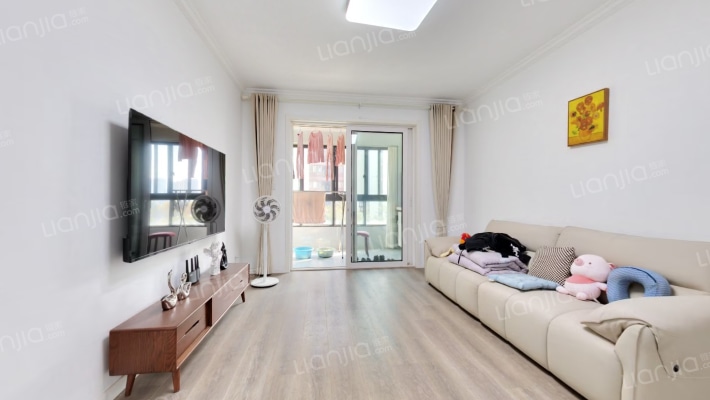 金地悦峰居二手房实景图