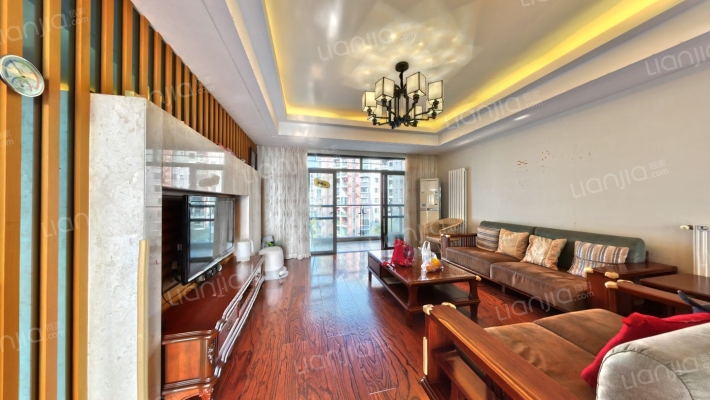 鹭岛国际三期二手房实景图