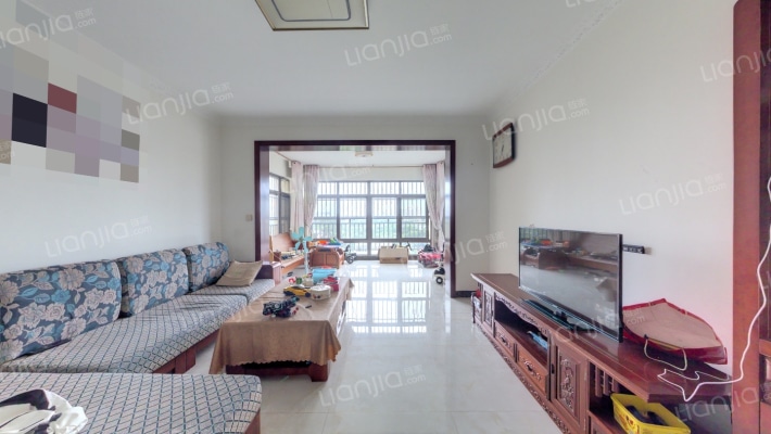 农信大院二手房实景图