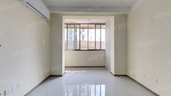 虹一小区二手房实景图