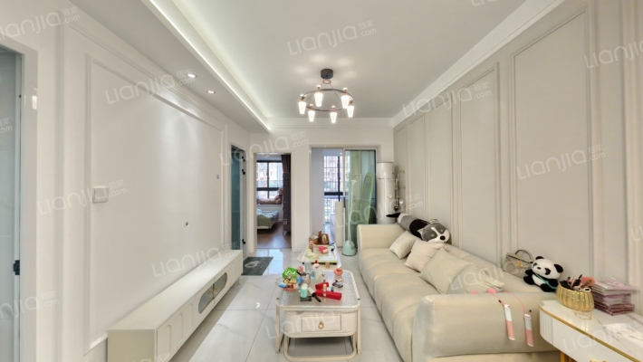 新桥逸景B区二手房实景图