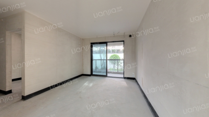 龙湖春屿江岸二手房实景图