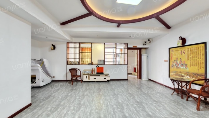 世纪广场二手房实景图