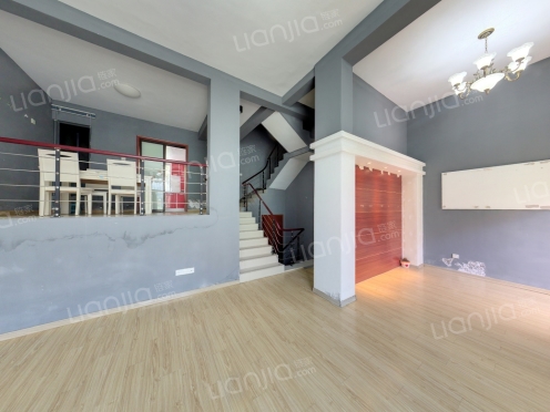 整租·秀水华庭 5室2厅 复式 南