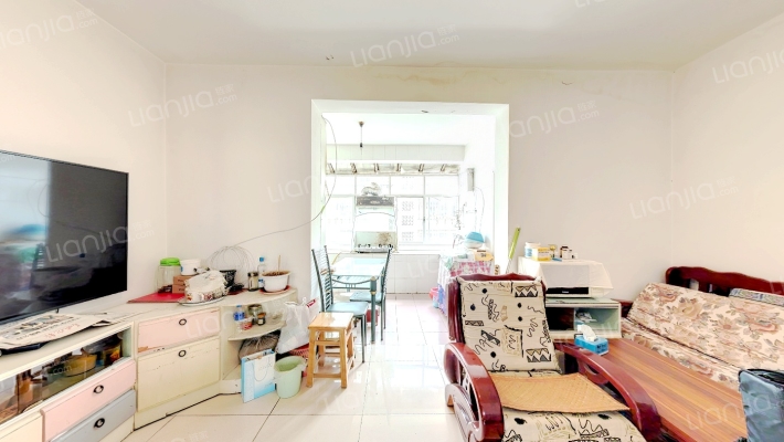 云南省有色地质局职工宿舍二手房实景图