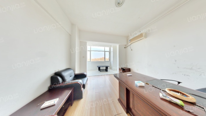 美的亚大厦二手房实景图