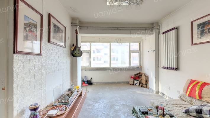 兰州矿产勘查院家属院二手房实景图