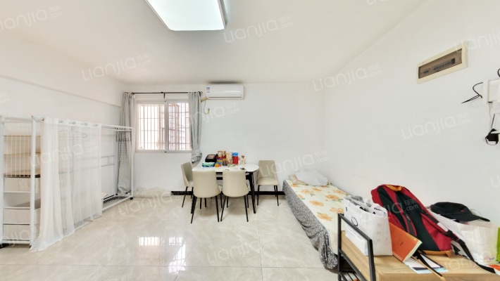 金贝苑二手房实景图