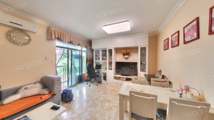 金海丽名居二手房实景图