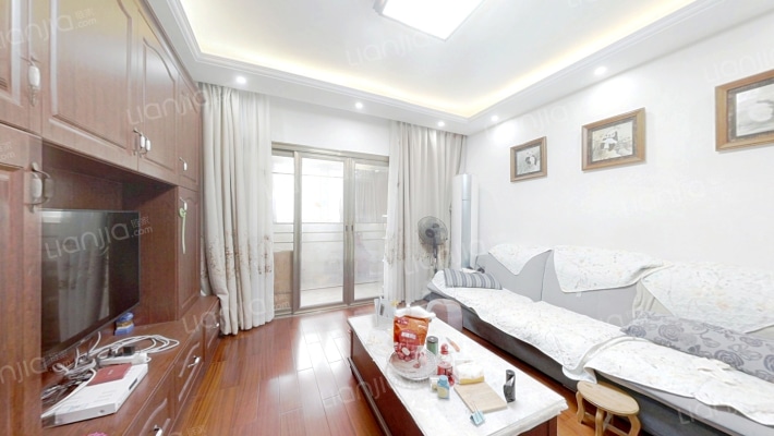 中房 · 鹏城润景二手房实景图