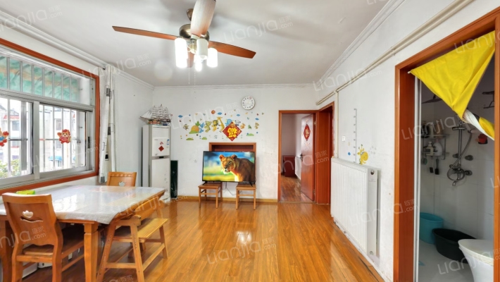 阜南路131号二手房实景图