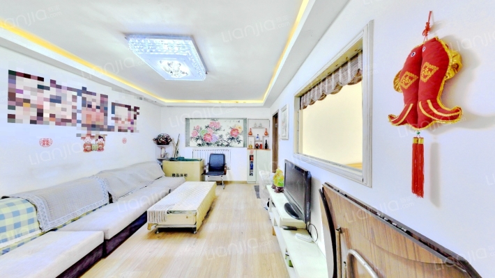 景观新贵二手房实景图