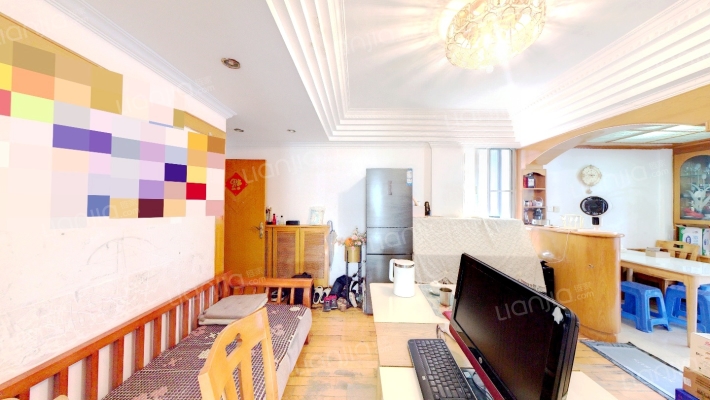 鸿发公寓二手房实景图