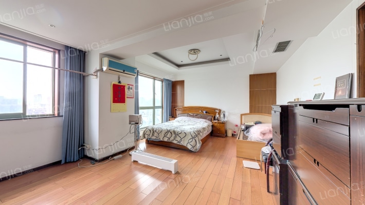 长堤明苑二手房实景图