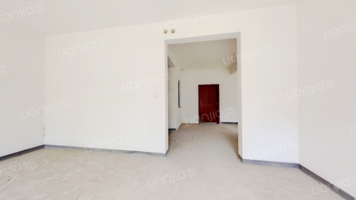 万科麓湖二手房实景图