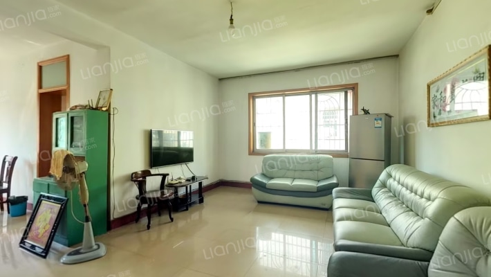 警苑小区二手房实景图