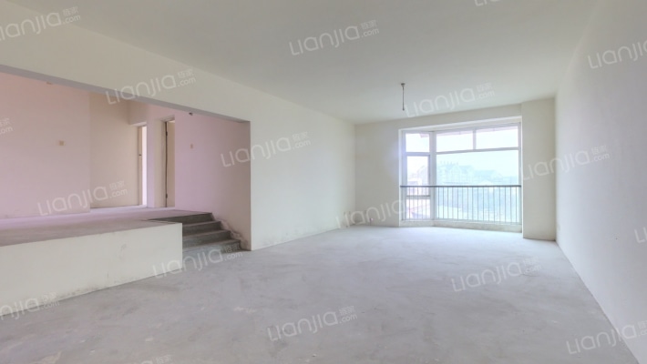 中国人民银行阿坝州中心支行都江堰公寓二手房实景图