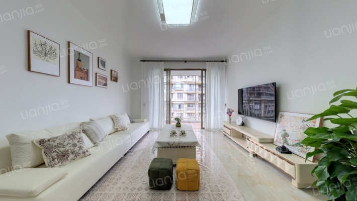 新世界长湖苑二期二手房实景图