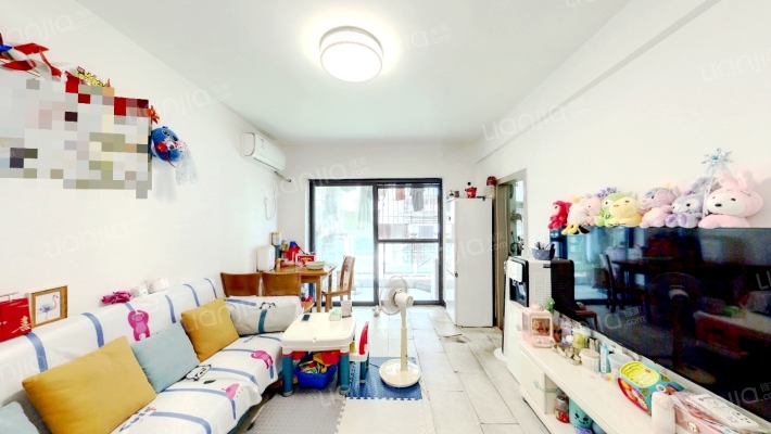 蔚蓝大厦二手房实景图