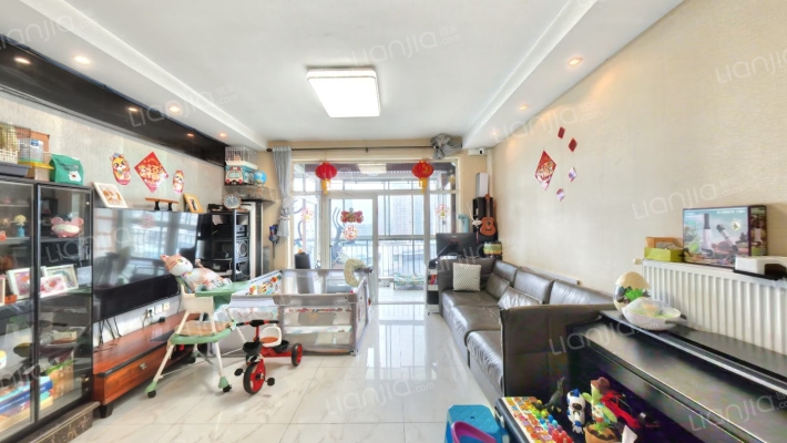 临江苑一期二手房实景图