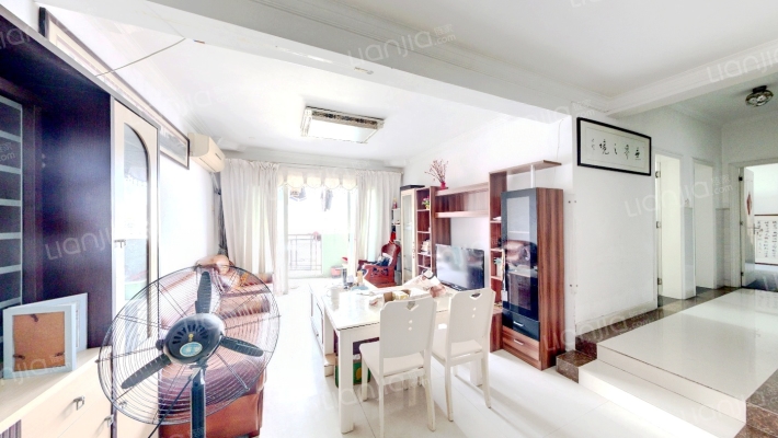 中心花苑二手房实景图