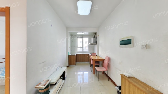 中凯越秀二手房实景图