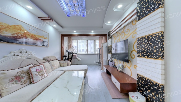 南润花苑二手房实景图