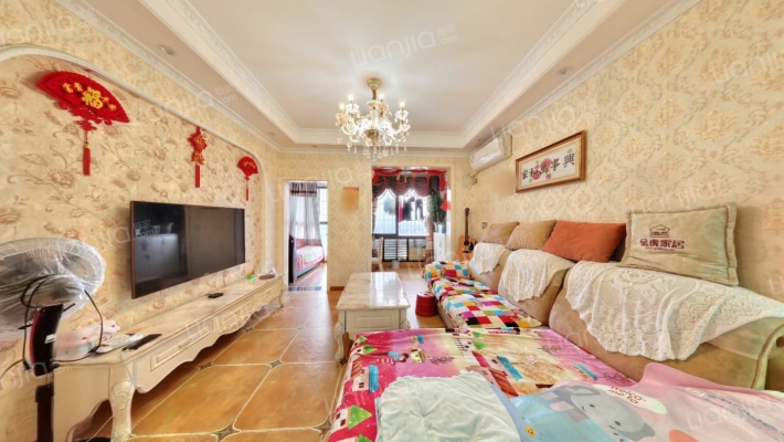 美林国际社区二手房实景图