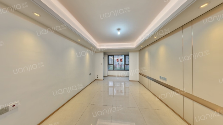 合景领峰二手房实景图