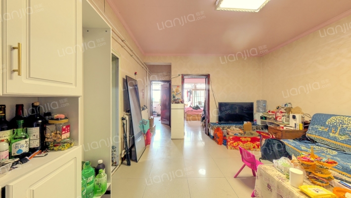 郑新里104号院二手房实景图