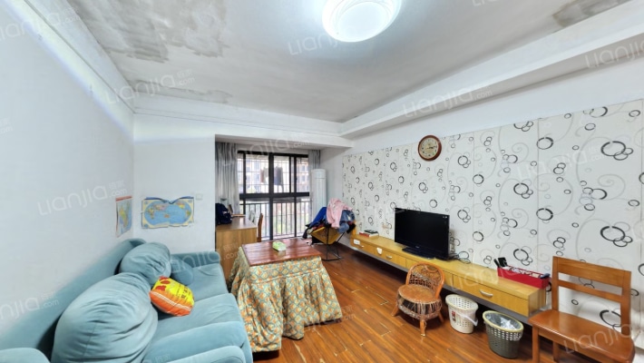 保利麓谷林语蔷薇谷二手房实景图